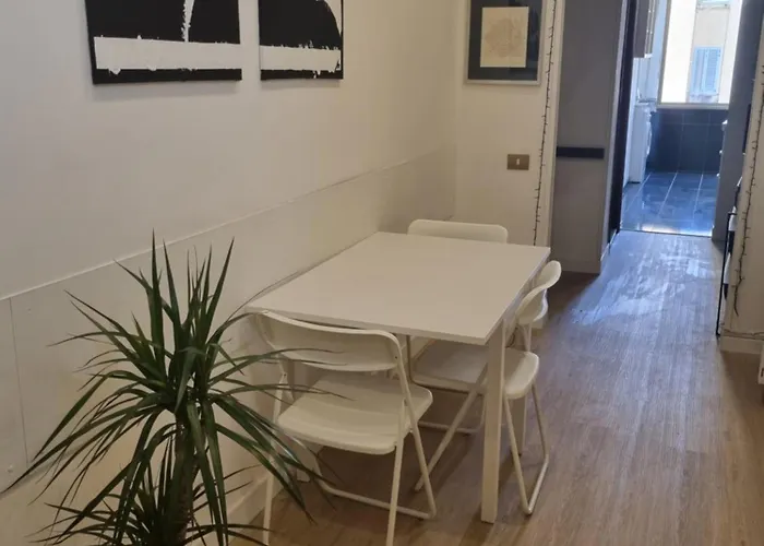 Vaticanrooms Couette-café 4*