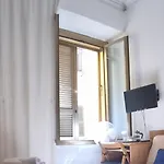 Vaticanrooms Frühstückspension 4*