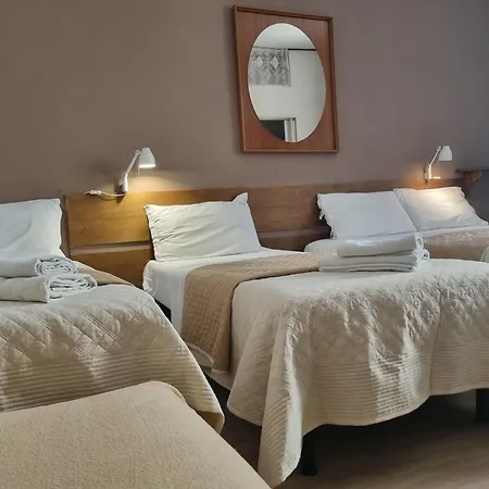 Vaticanrooms 4*